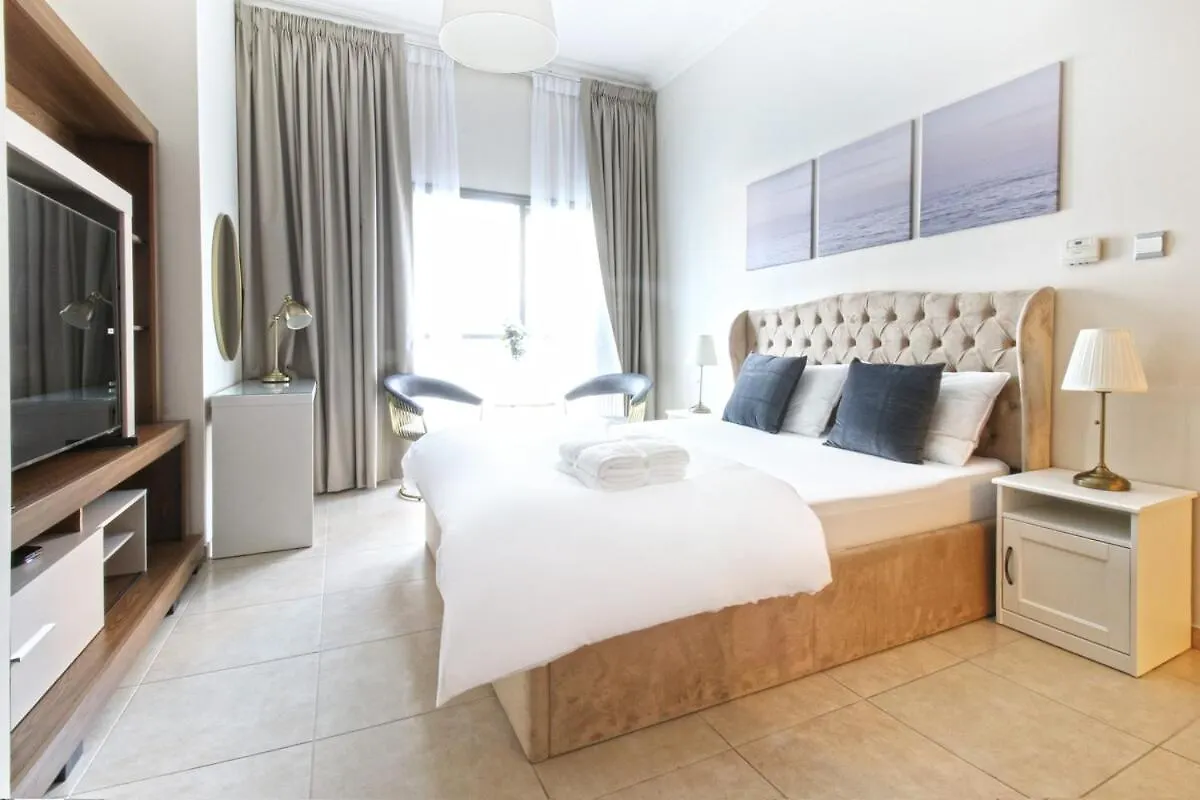 Lovely Studio In Dubai Marina Near Beach Z1009 0*,  United Arab Emirates